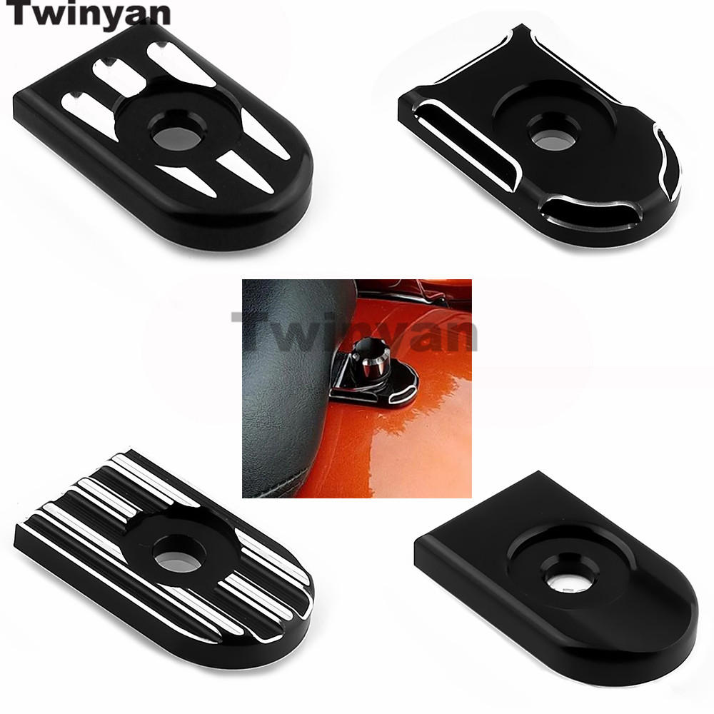 Rear Fender Seat Bolt Tab Scre - огляд і ціна Abu Garcia Reel Revo